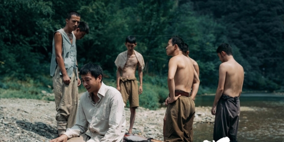 得闲谨制 (2025) 4K 60fps DV P5 DTS-X 5.1.4&DDP5.1 内嵌简英双字 34G 已刮削